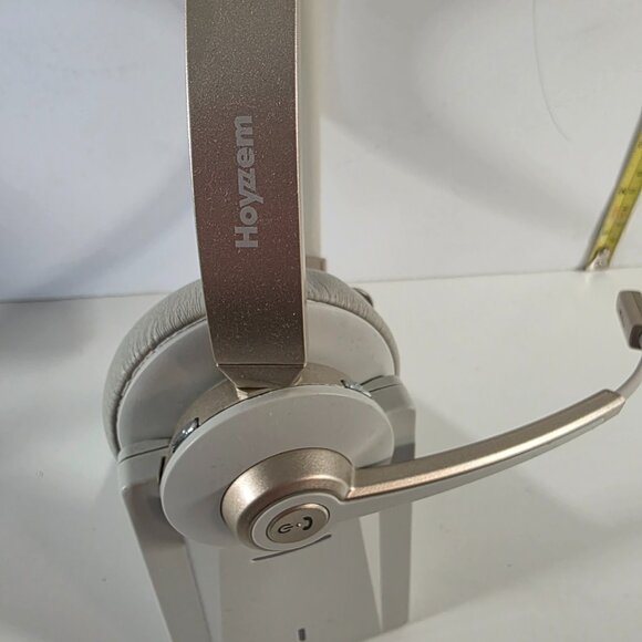 Wireless Bluetooth Headset with Microphone - Picture 3 of 4